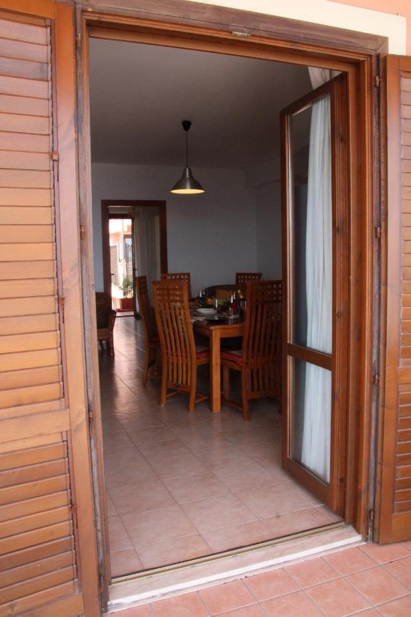 Poseidone Sea Apartment Taormina マッゼオ エクステリア 写真
