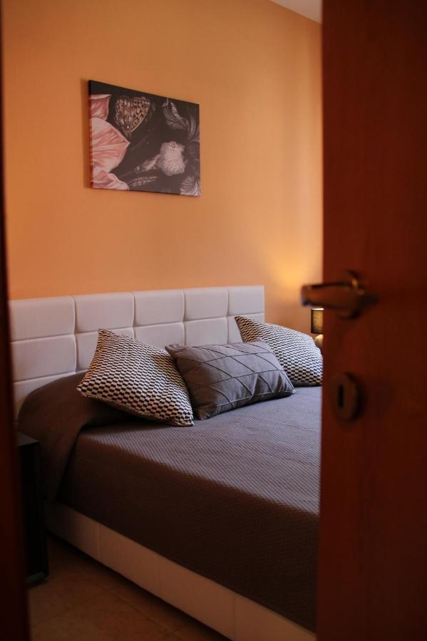 Poseidone Sea Apartment Taormina マッゼオ エクステリア 写真