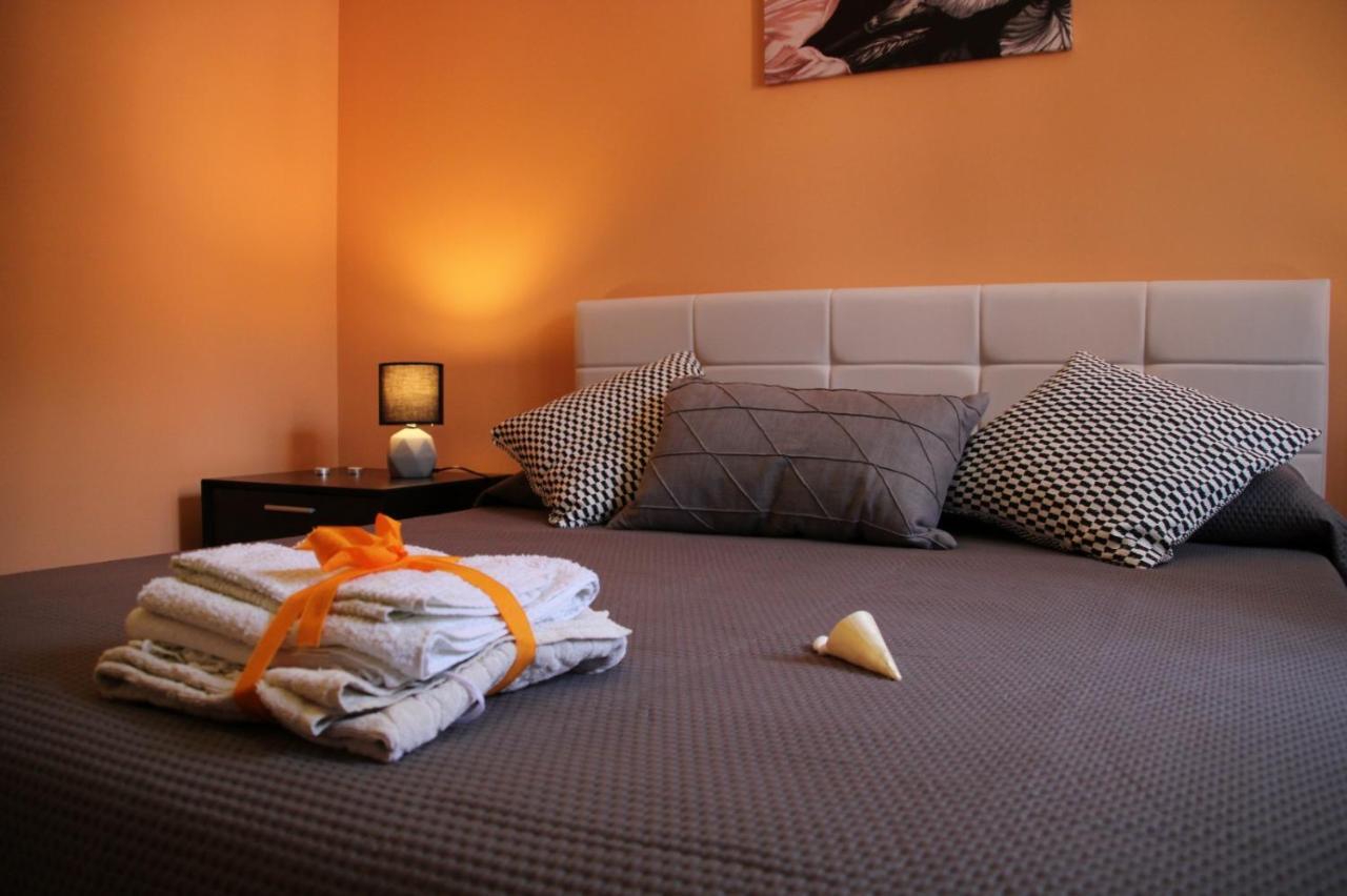 Poseidone Sea Apartment Taormina マッゼオ エクステリア 写真