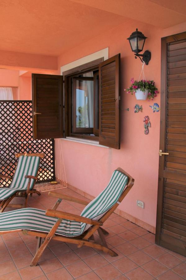 Poseidone Sea Apartment Taormina マッゼオ エクステリア 写真